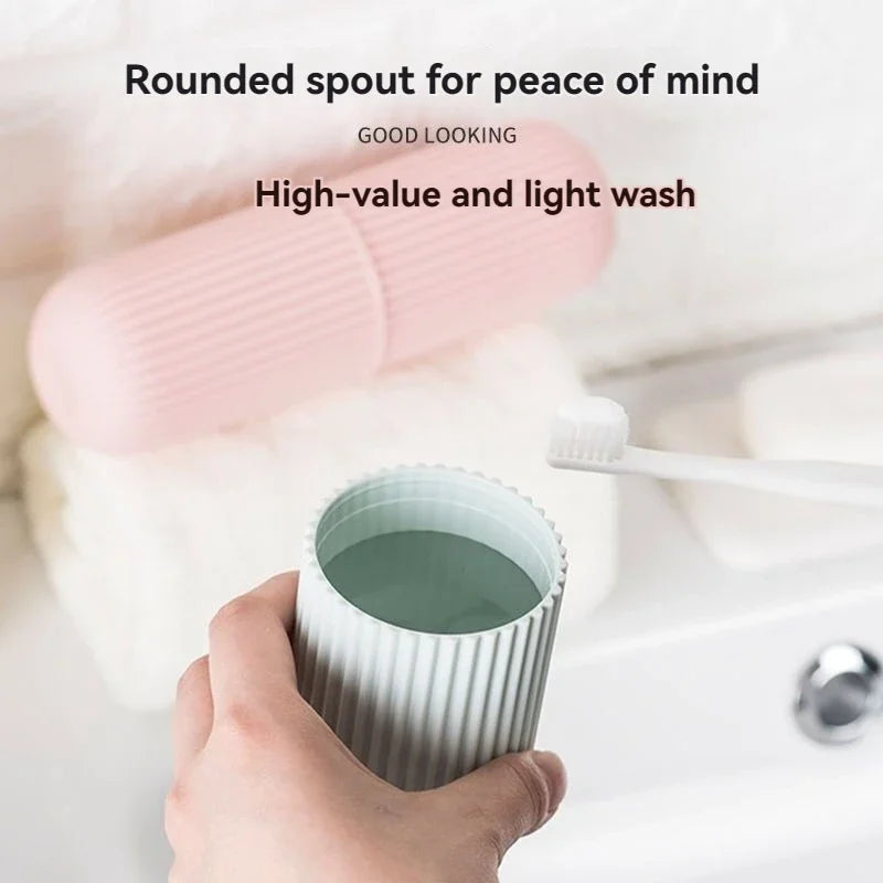 🪥 Travel Toothbrush Holder Case